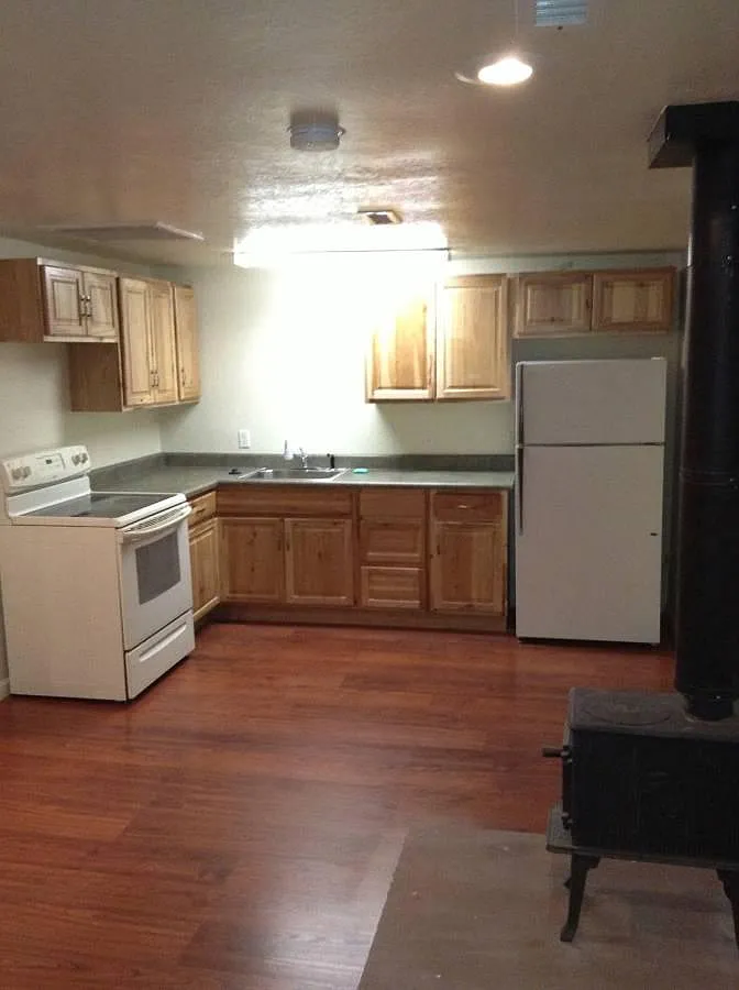 Building Photo - 315 S Elden St #2