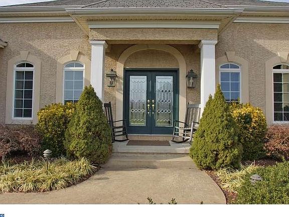 2nd image of 314 Bohemia Mill Pond Dr