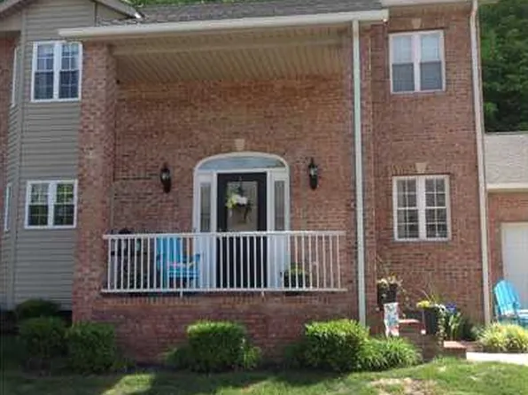 1912 Clark Point Ter, Charleston, WV 25314
