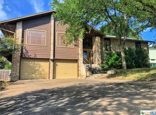 107 Manor Park Rd, San Marcos, TX 78666