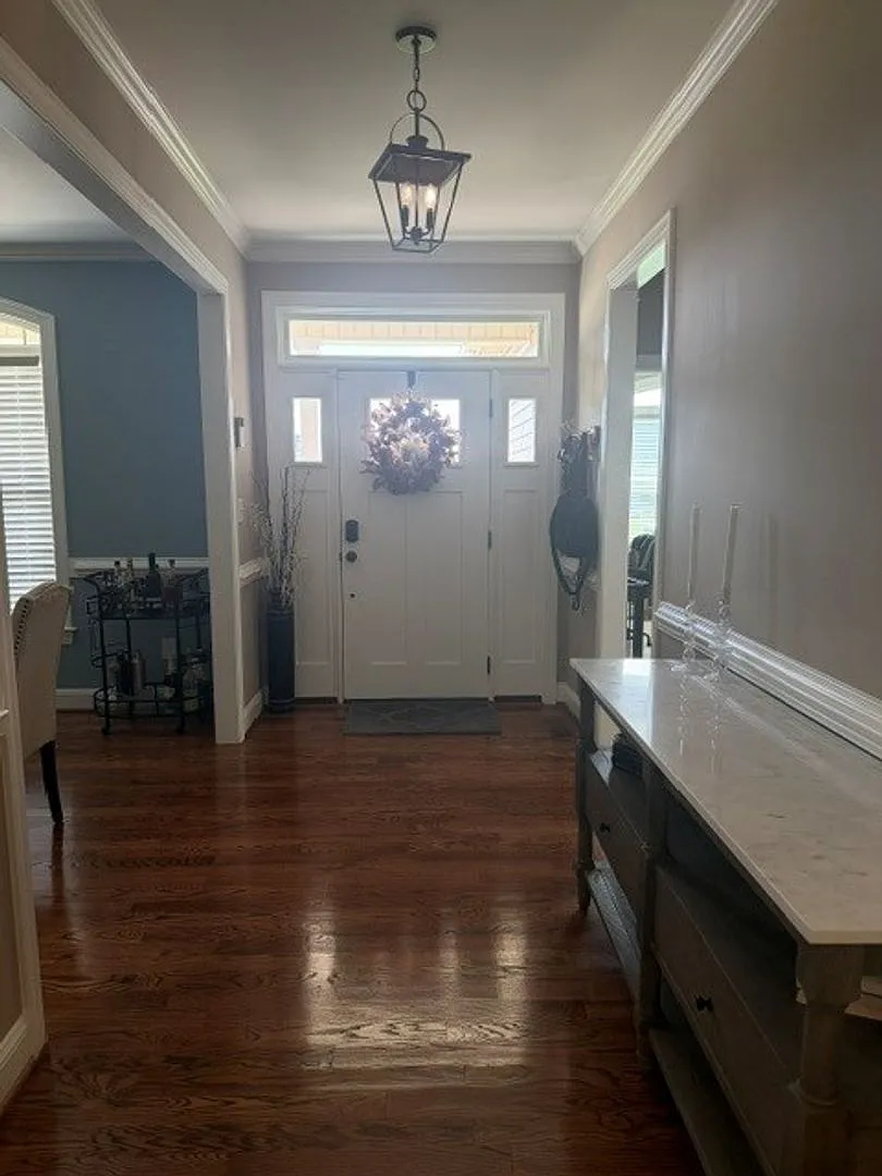 Amazing Home in Meare's Bluff - 4 Bed/3 Full Bath with Bonus Room, Screened Porch, Fenced Yard — Photo 4