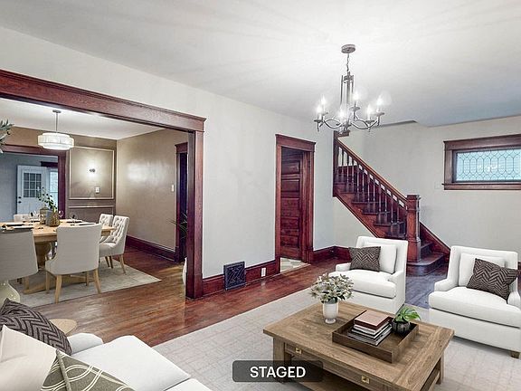 5th image of 645 W Summit St