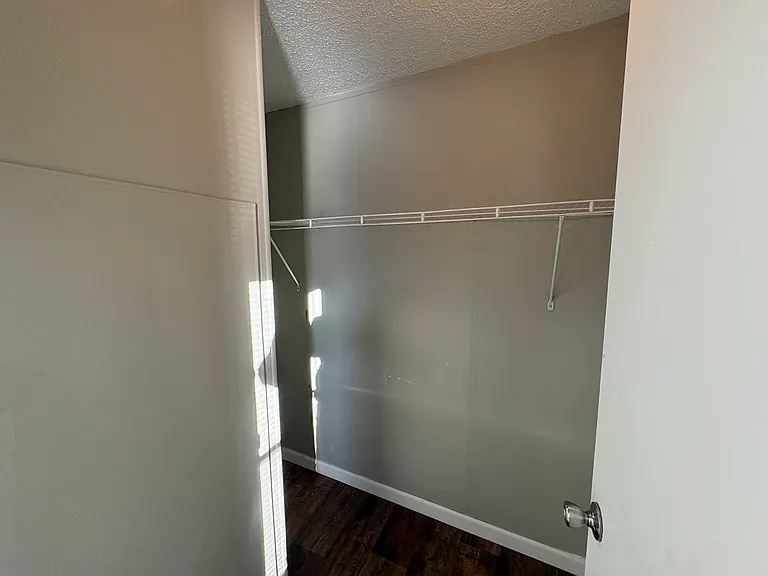 Pine Terrace — Photo 12