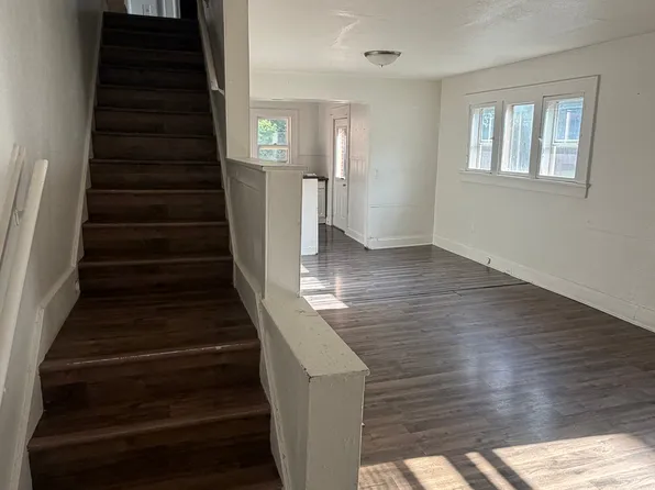 220 Franklin Ave, Des Moines, IA 50314