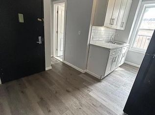 122 Wade St #A, Jersey City, NJ 07305