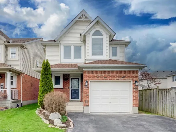 52 Maryann Price Ln, Cambridge, ON N3C 4K6