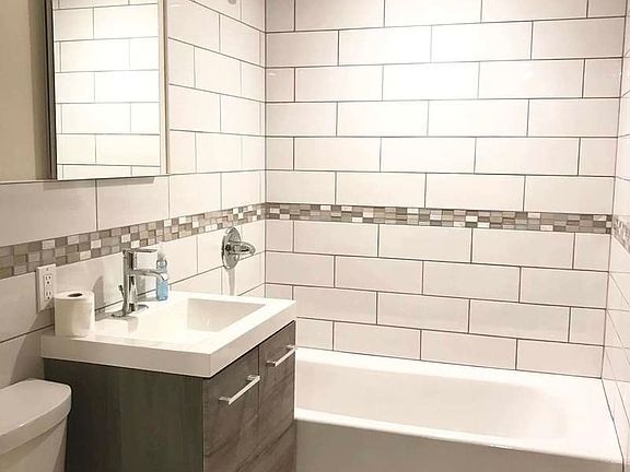 5th image of 344 E 76th St APT 1A
