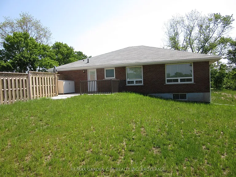 11981 Morris Rd — Photo 21