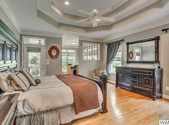 3rd image of 10445 Harbourtowne Dr