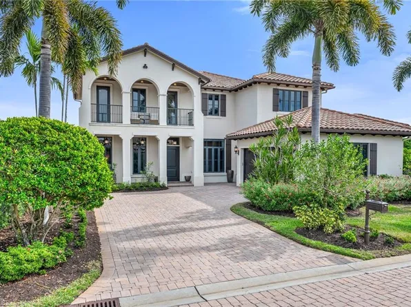 2200 Residence CIR, NAPLES, FL 34105