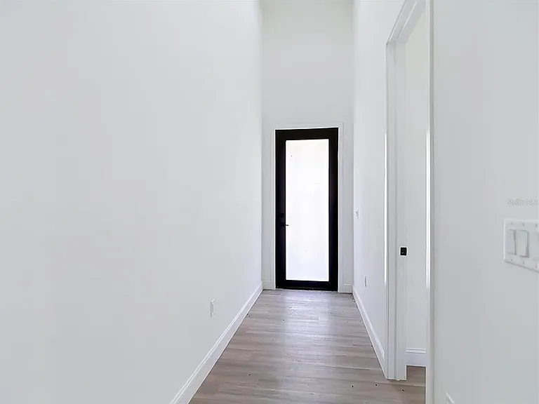 275 Lecturn St — Photo 12