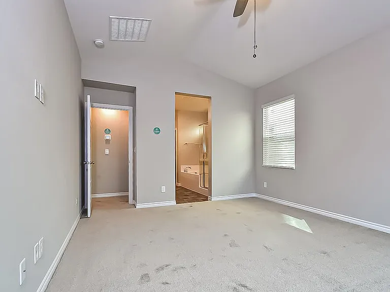 4340 Latitude Valley Ct — Photo 10