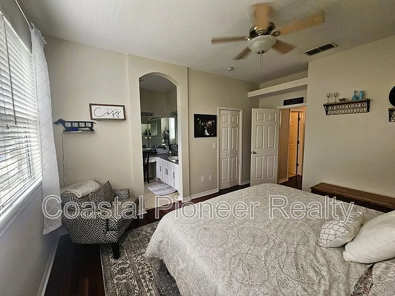 8148 Stone Leaf Ln — Photo 26