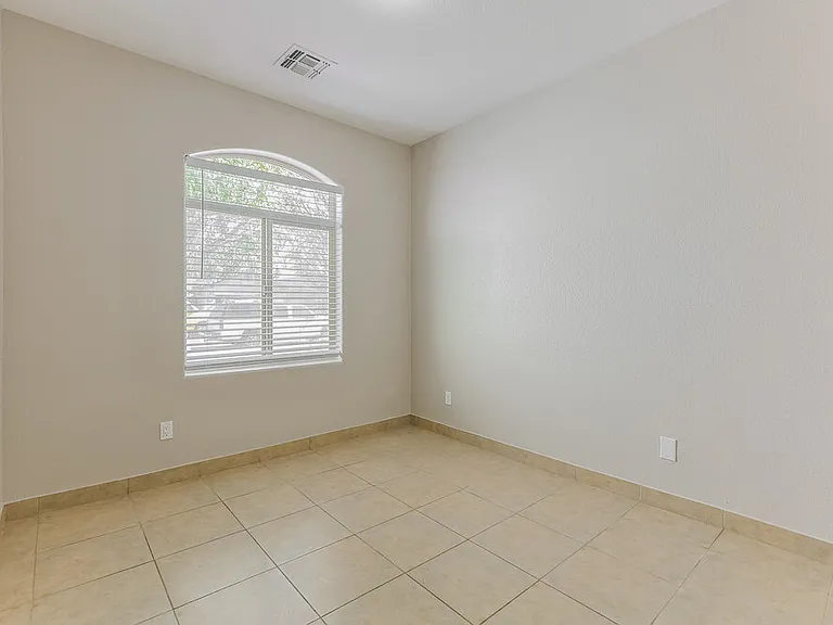 10825 E Boston St — Photo 14