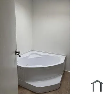 60 Hathaway St #39 — Photo 3