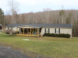 2837 Runa Rd, Mount Nebo, WV 26679