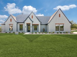 1037 Woodland Rd, Weatherford, TX 76088