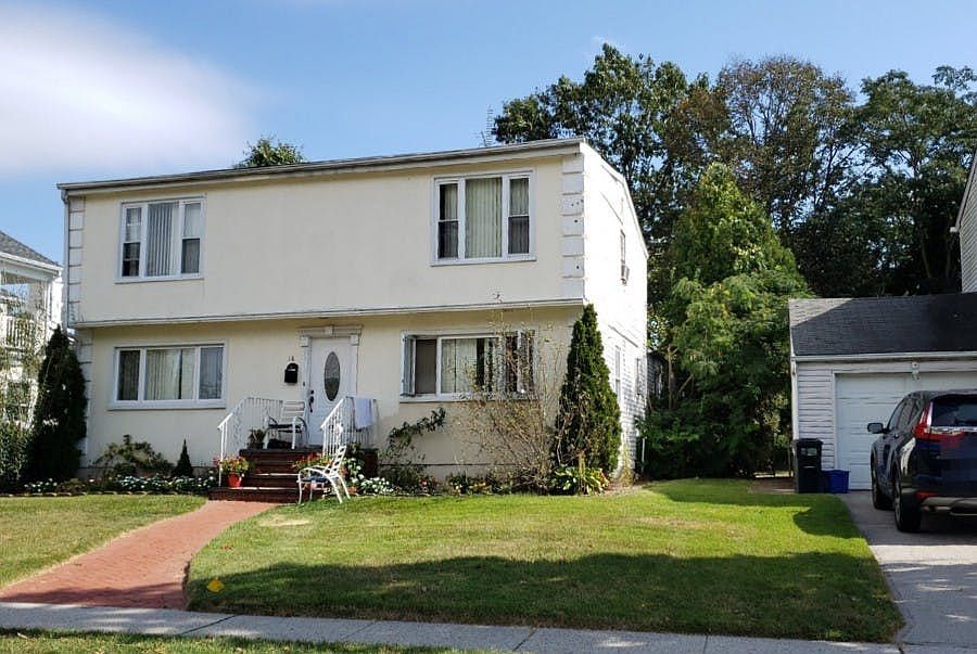 18 Meadow Dr, Albertson, NY 11507 Zillow