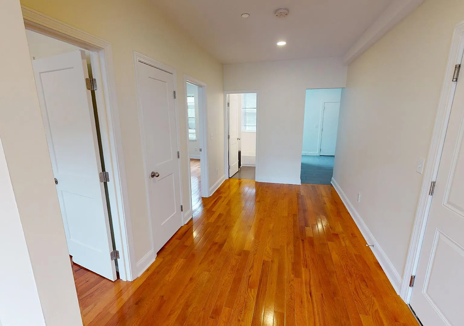 2 bed, 9999 sqft, $3,345 — Photo 2