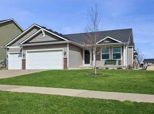 4725 NE Innsbruck Dr, Ankeny, IA 50023