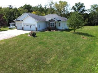 10405 Floris Rd, Floris, IA 52560