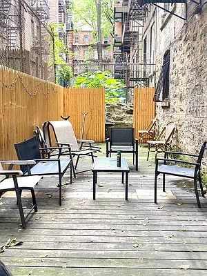 Rented by CitySites Real Estate Group | media 23