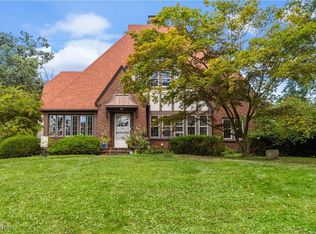 524 Tod Ln, Youngstown, OH