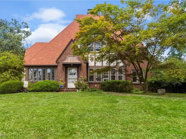 524 Tod Ln, Youngstown, OH 44504