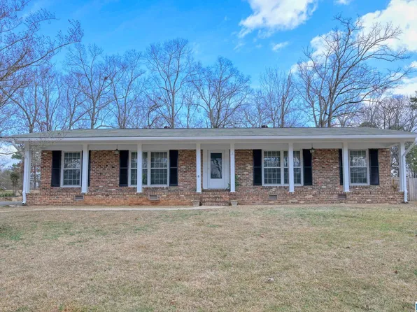 1009 Caswell Dr, Anniston, AL 36207