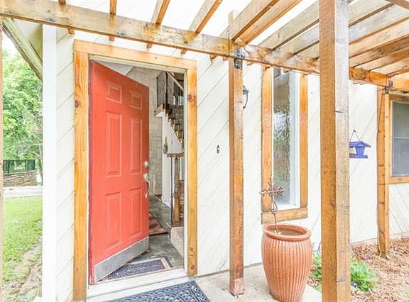 3rd image of 2803 Geonito Camino Ct