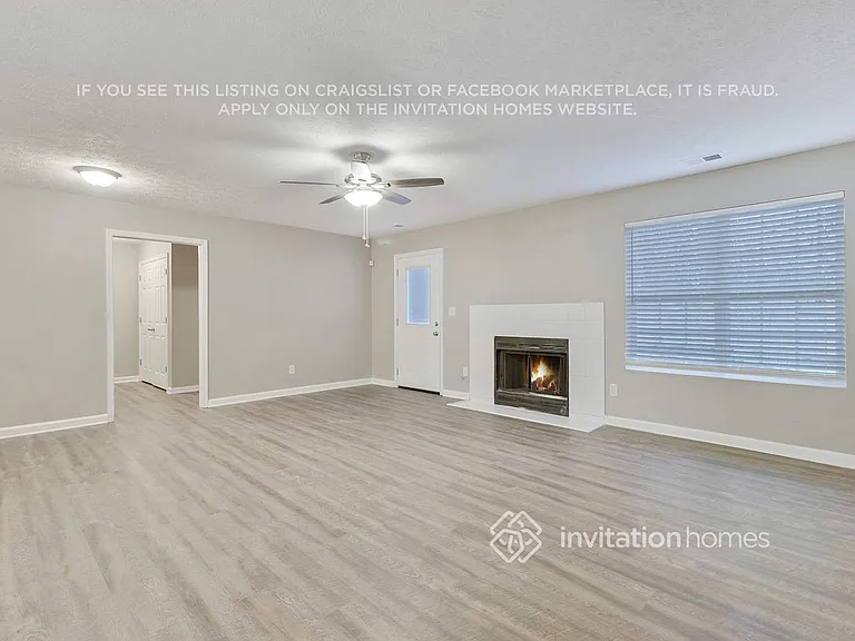 626 Waynes Ct SE — Photo 5