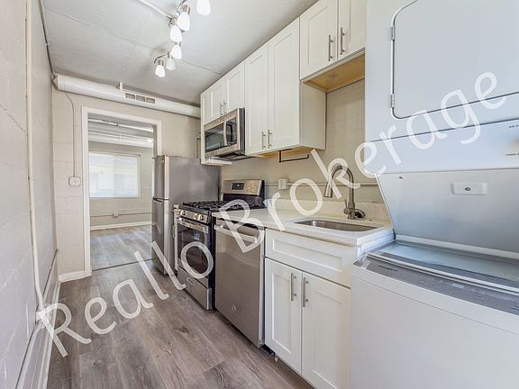 4th image of 549-553 Highland Ave NE #16