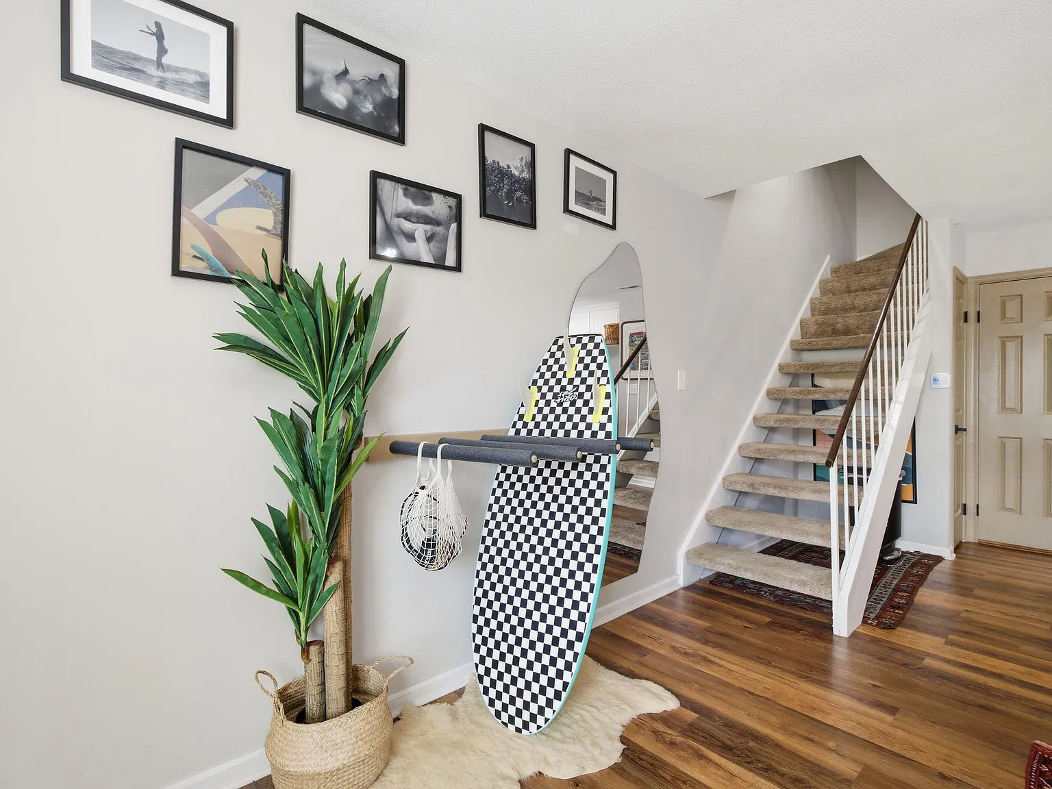 2 bed, 2.5 bath, 1205 sqft, $2,350 — Photo 4