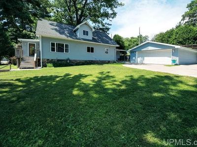 842 E I St, Iron Mountain, MI, 49801