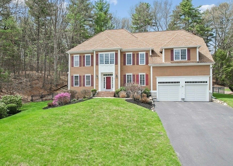 1st image of 7 Grindstone Ct