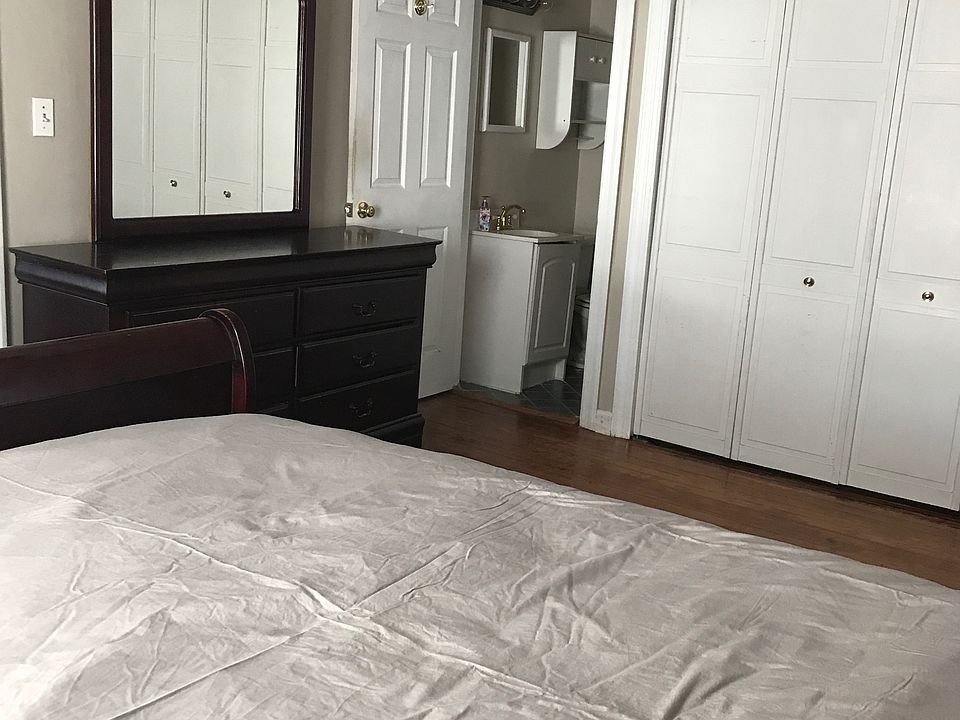 1st image of 9 Grand Ave