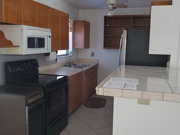 2nd image of 22222 Augusta Ave
