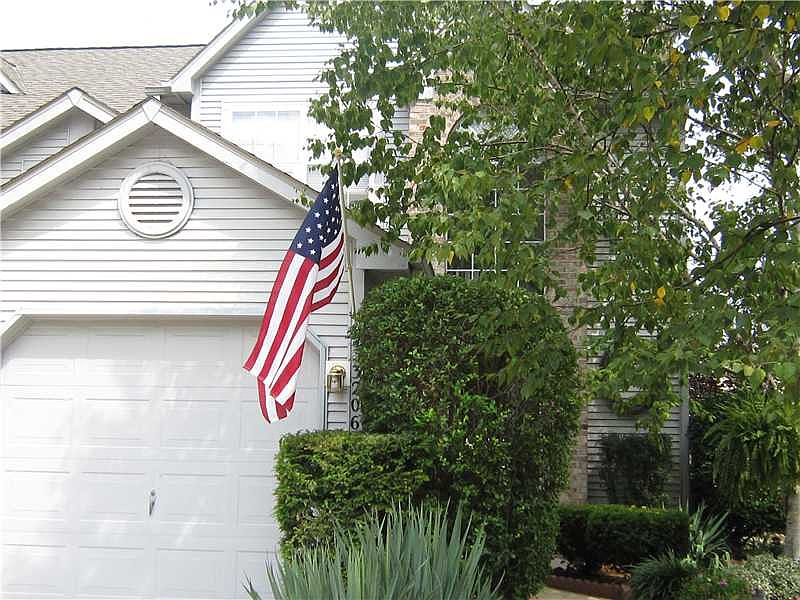 1st image of 3206 E Oceanline Dr