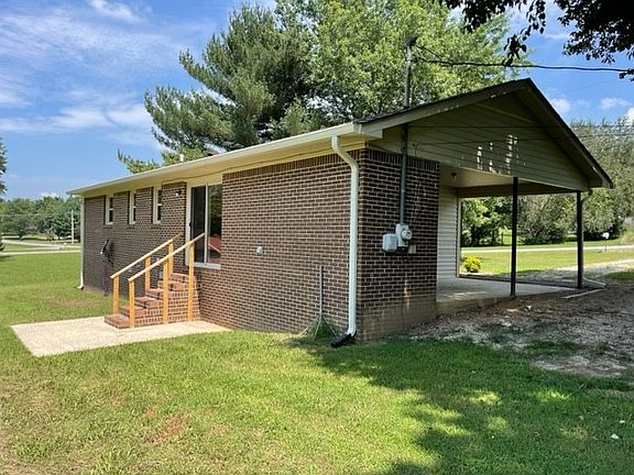 4th image of 50 Westwood Ct