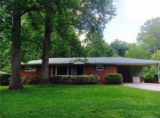 5210 Burke Dr, Charlotte, NC