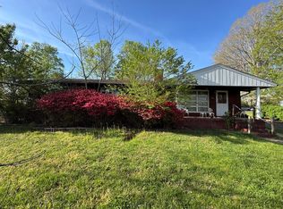 1367 Daniels Creek Rd, Collinsville, VA
