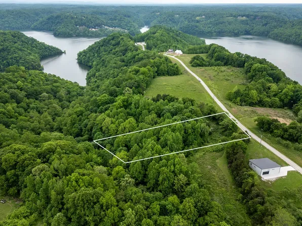 32 Lake Bluff Dr Lot 32, Baxter, TN 38544
