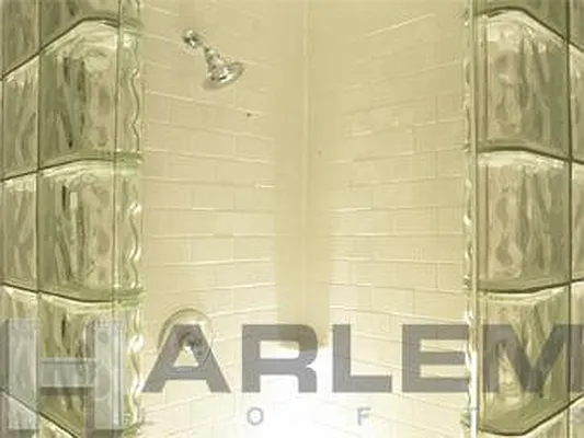 Rented by Harlem Lofts | media 38