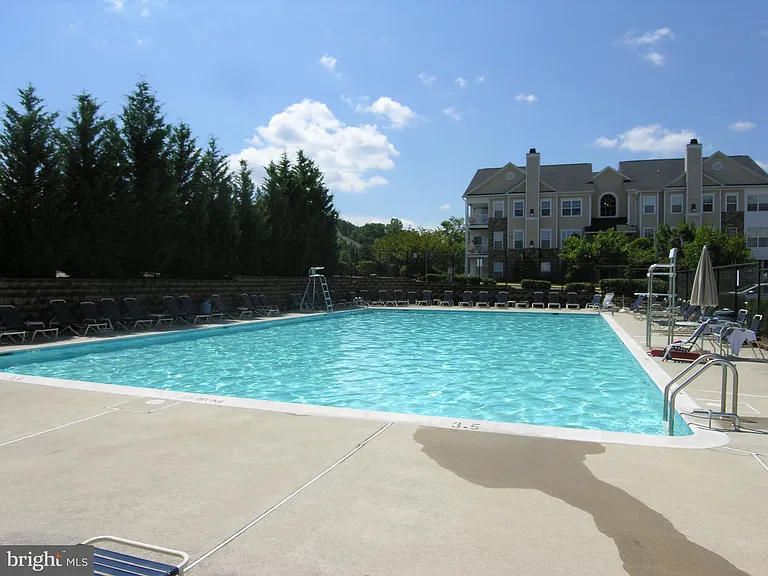 5958 Founders Hill Dr #101B — Photo 22