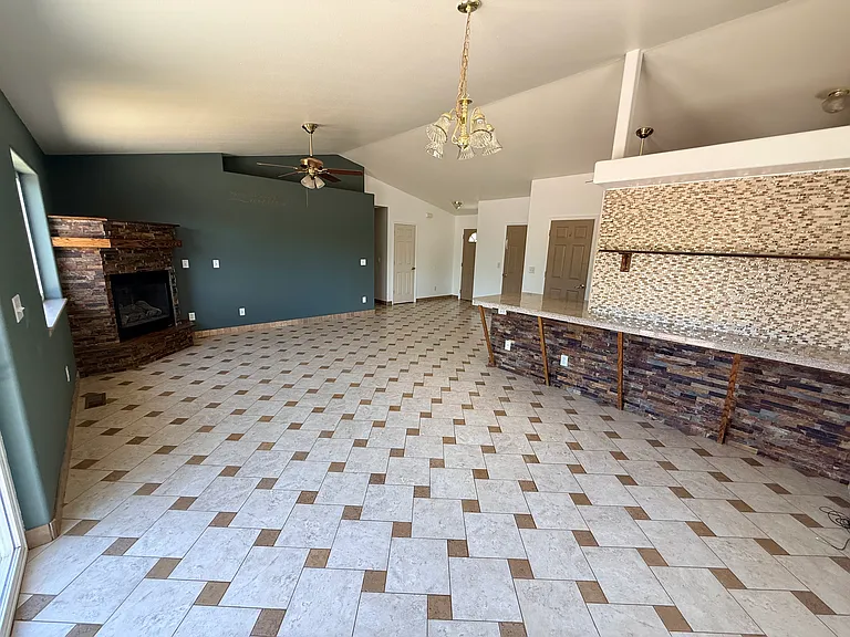 1509 Haystack Rd — Photo 13