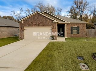 94 Vivian Way, Millington, TN 38053