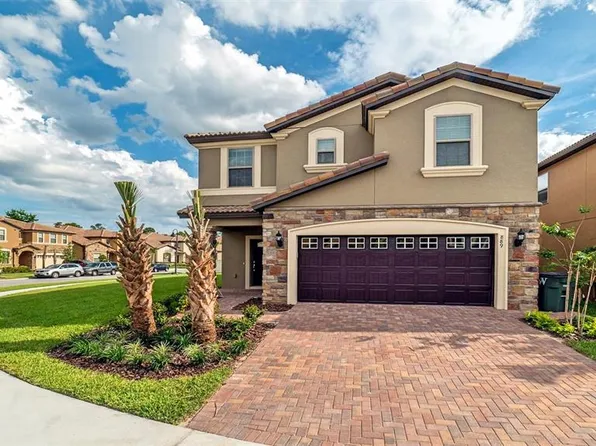 8894 Qin Loop, Kissimmee, FL 34747