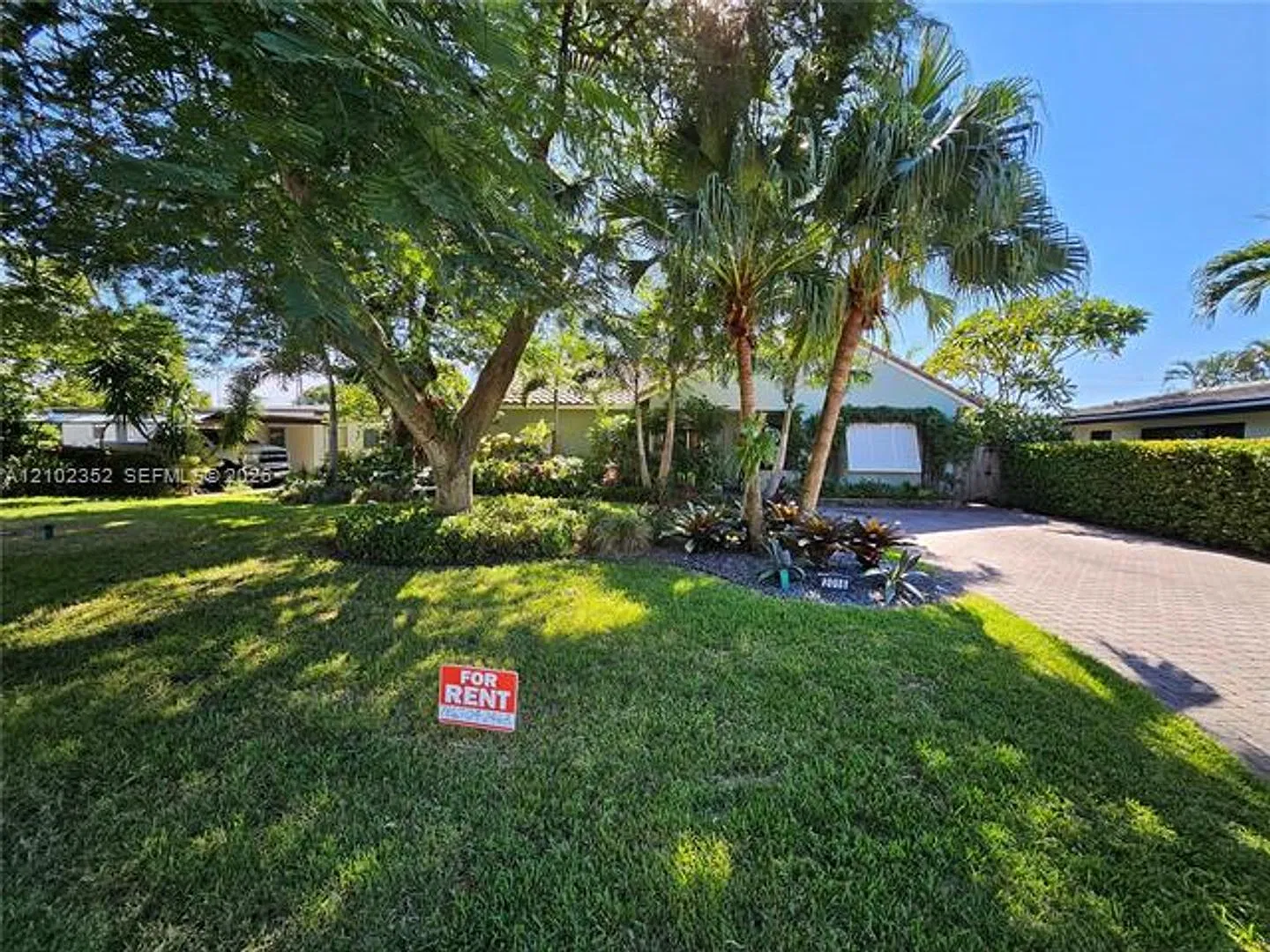 2016 NE 26th Dr # 2016, Wilton Manors, FL 33306 — Photo 3
