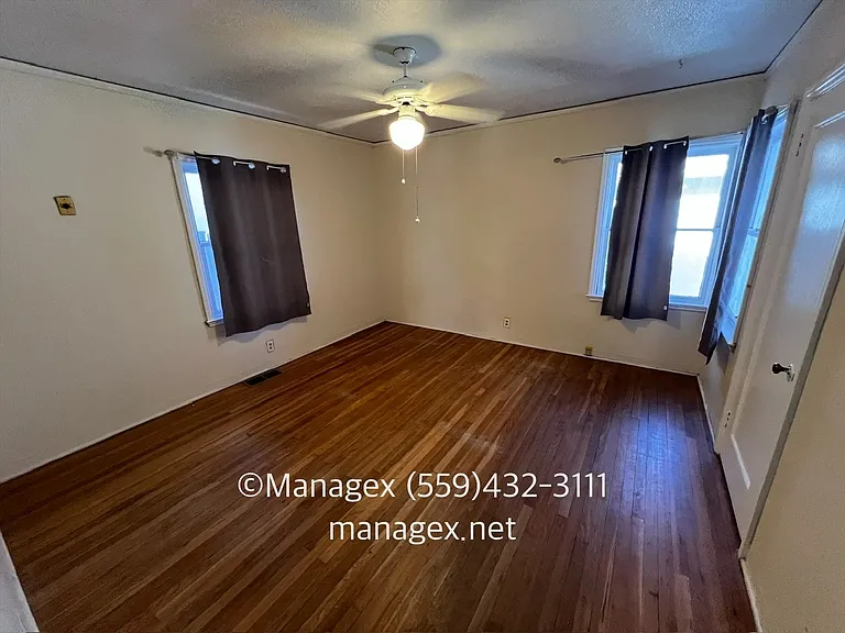 1495 N Safford Ave — Photo 16