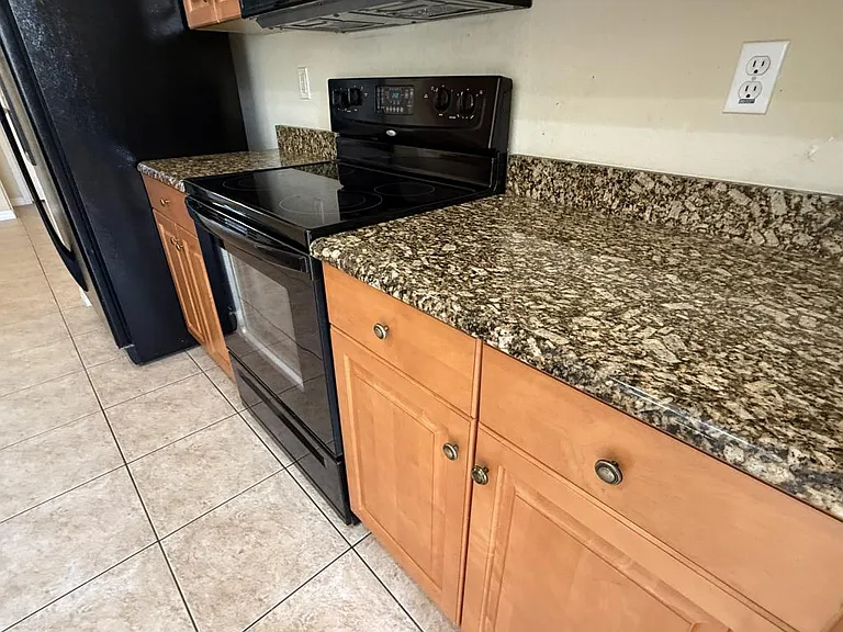 439 Caraway Dr — Photo 15